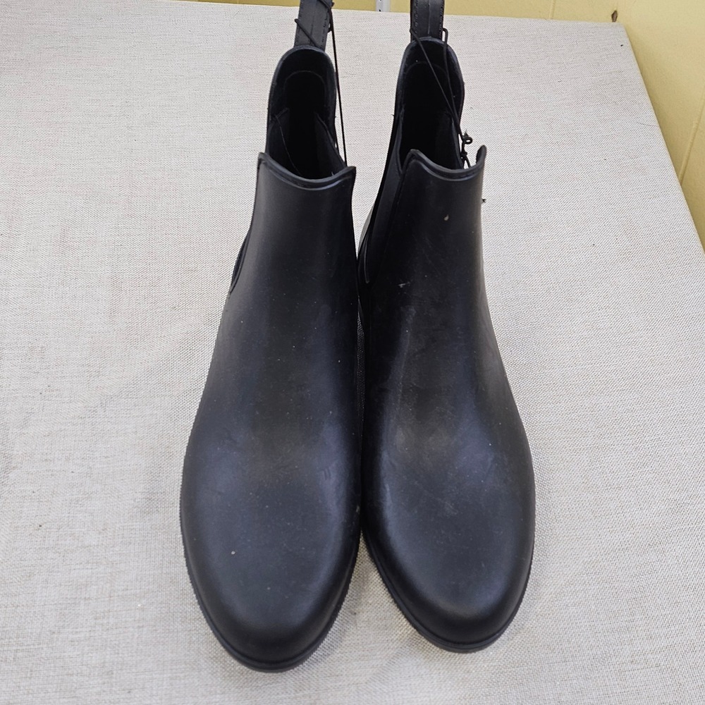 a new day Women's Alex Black Chelsea Rain Boots Size 11 Waterproof